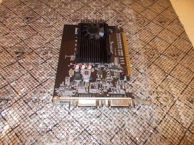 eVGA Nvidia GeForce GT520 1GB PCI-E Video Card + DVI/HDMI 01G-P3-1526-KR