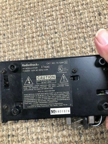 Radio Shack RF Modulator 15-1244. N take a look now ----------------------19A - Picture 3 of 3