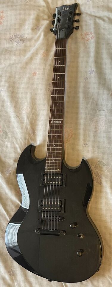 ESP LTD Viper-50 Black Electric Guitar dual pickups ESP LTD Viper-50 Black Electric Guitar dual pickups