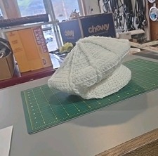 VTG Hand Knit White Beret Hand Made Crochet Beanie Chunky Artsy Boho Hippie MINT