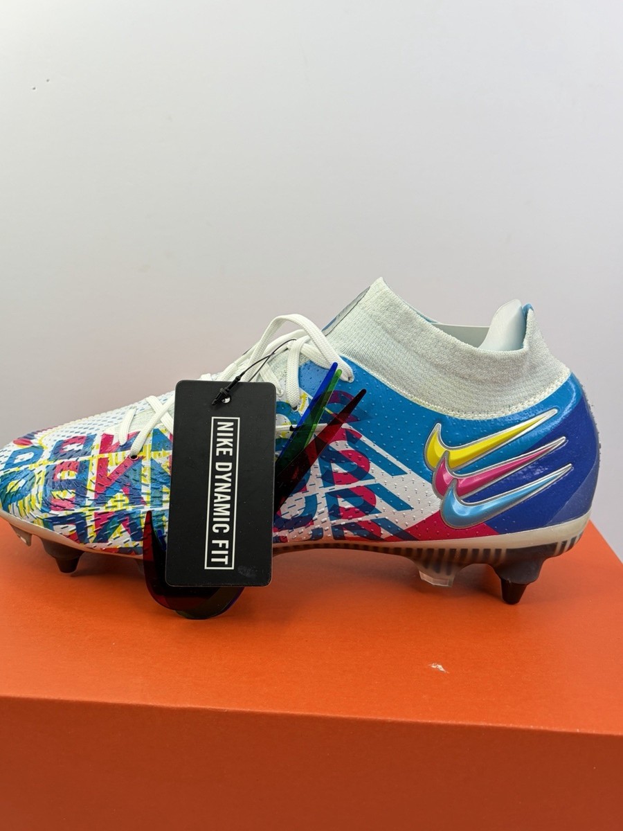 Nike Phantom GT Elite DF 3D SG Pro ACC Flyknit Soccer Cleats Men