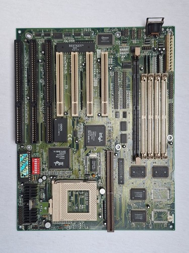 Mainboard TMC/MYCOMP/MYNIC AI5TV V-1.3 -Intel 430HX (Triton II) - Retroware