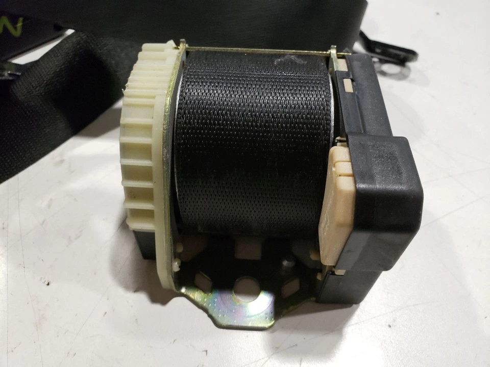 Retractor de cinturón de seguridad delantero izquierdo y derecho - BMW Z4 E85 M54B30 RHD 2003 03-08 OEM Foto 3 de 4