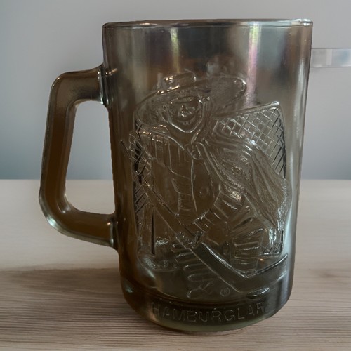 3 Vintage McDonalds Dark Embossed Glass Mugs Ronald, Capt. Crook, Hamburgular - Picture 3 of 4