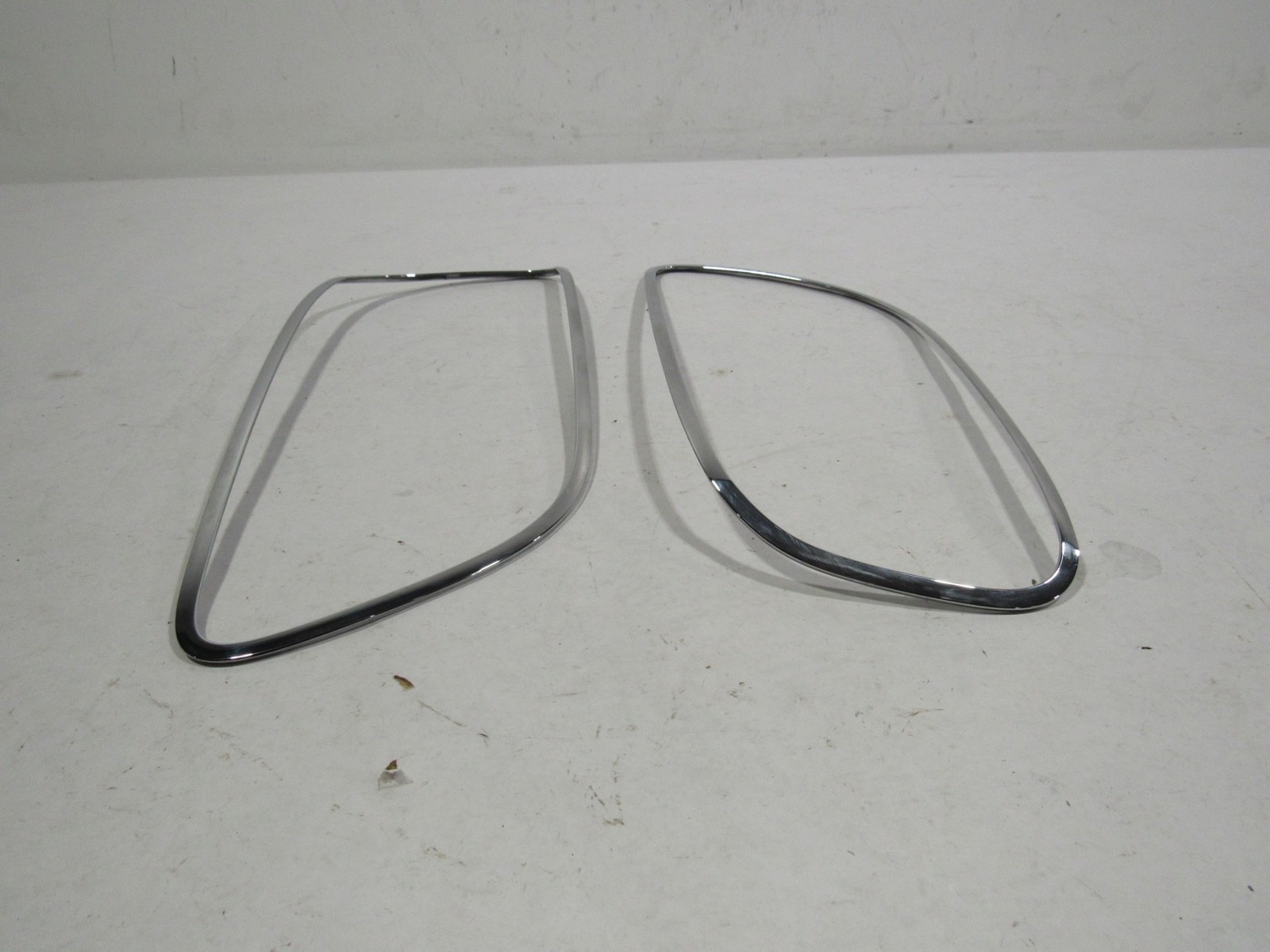 12-18 Bentley Continental GT W12 2015 Rear Left Right Tail Light Cover Trim Set*