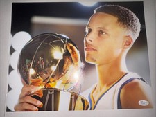 Stephen Curry Rookie Cards and Autograph Memorabilia Guide 60