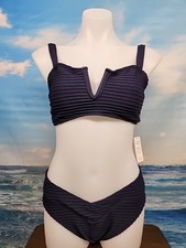 Nwt Cupshe Womens Two Piece Swimsuit Size Small Textured Blue .