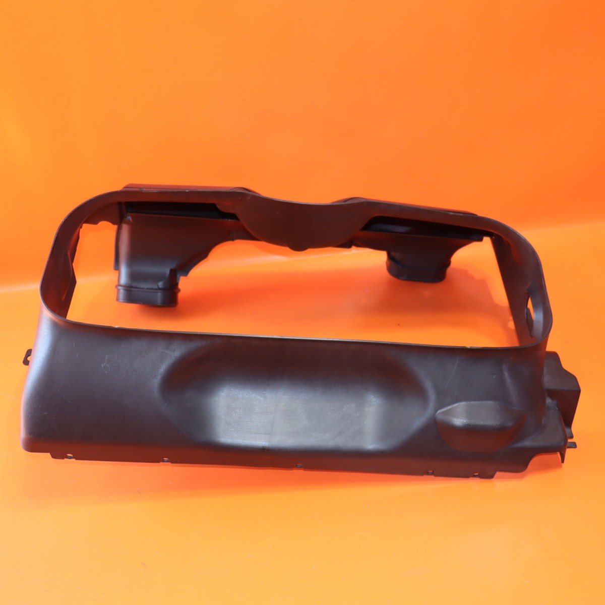 MASERATI GRANTURISMO S RADIATOR SUPPORT AIR DUCT 2009-2017 2018 2019 00235203