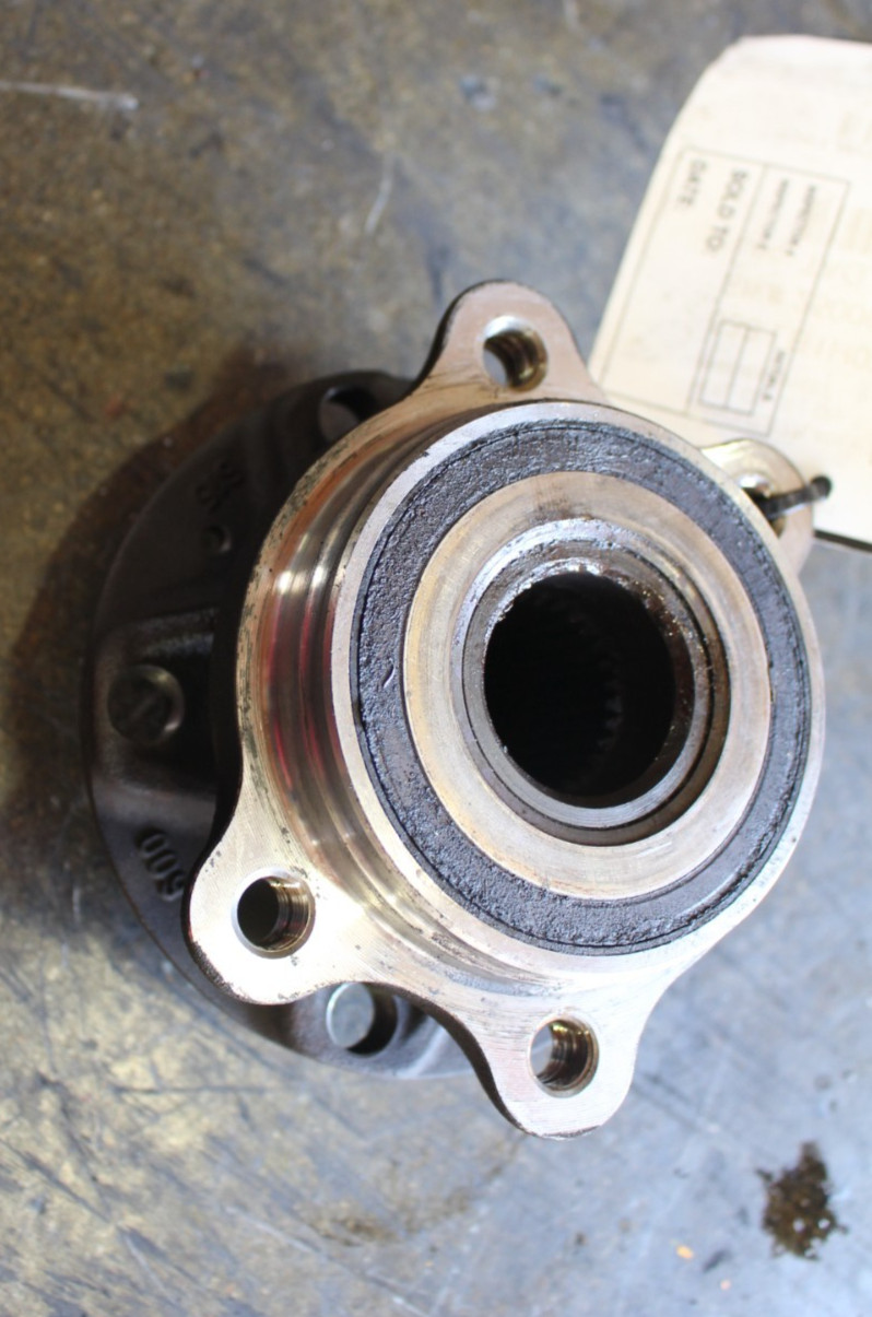 Lamborghini Gallardo, LP550, 560, Rear Hub, Used, P/N 400501652, 4E0407625F