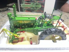 Trattore Ertl 1/16 John Deere Modello A con Coltivatore 290, Serie Precisione #2