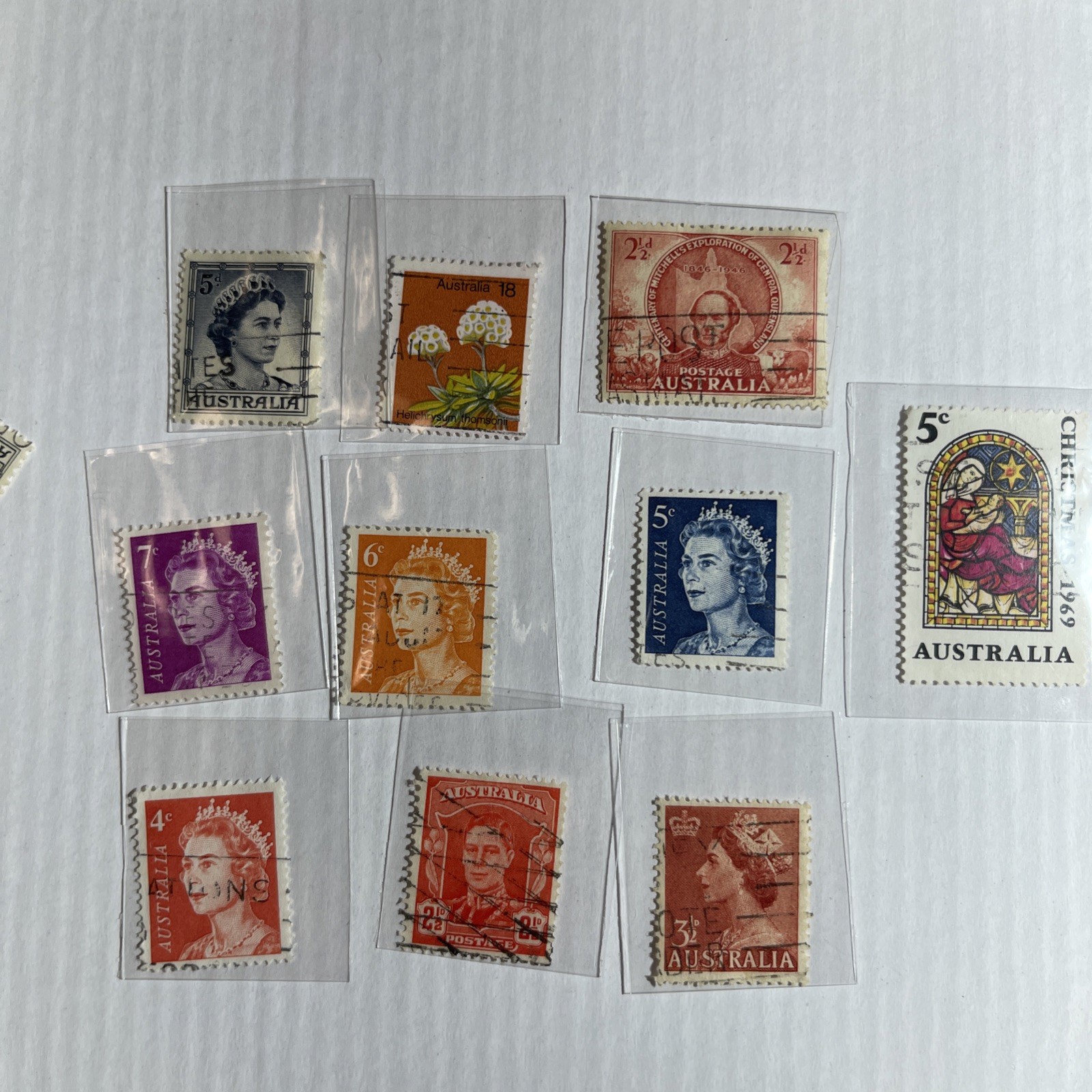 Vintage Australia Postage Stamps Lot (S2) | Postal Stamps Collection