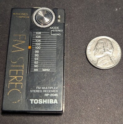 Ultra RARE Vintage Toshiba RP-2046 Mini FM Stereo Receiver RP-30