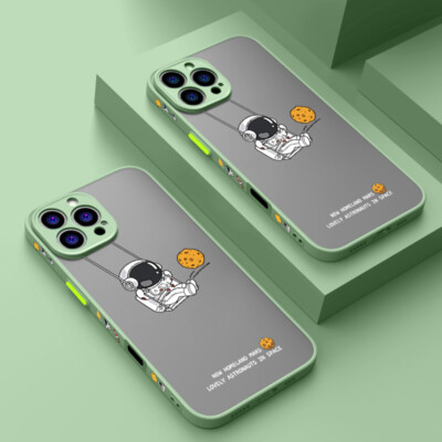 Hülle Für iPhone 16 15 14 Pro Max 13 12 Stoßfeste Astronaut Matte Silikon Cover