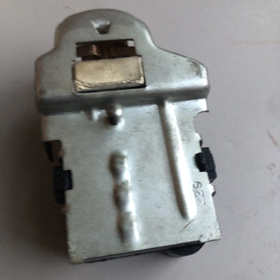 Переключатель фар 1979–1984 Buick Oldsmobile новые из старых запасов Gm 1995229 - Изображение 4 из 4