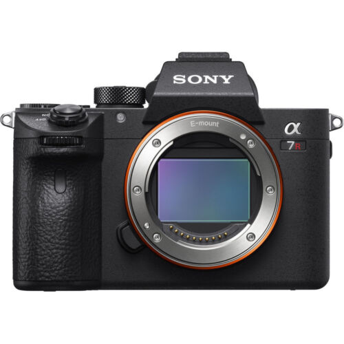 Sony 7R III A Camera Body - 2 Year Warranty - Picture 1 of 9
