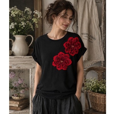Mesh+Love Women Black 3D Red Floral Applique T-Shirt 1X Plus Size New NWT