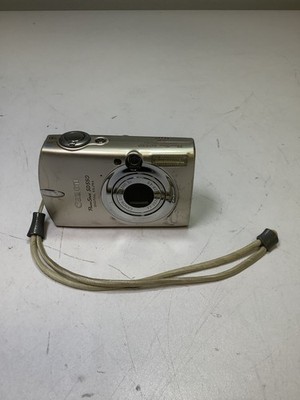 Canon PowerShot SD550 PC1169 Digital ELPH 7.1MP 2.5'' Screen Digital Camera I1C