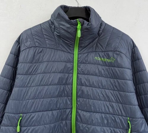 Norrøna Falketind PrimaLoft 60 Cool Black Jacket Outdoor image 3