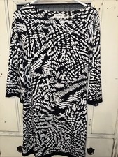 Calvin Klein Stretchy Dress Size 8 Black/white