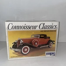 Connoisseur Classics 1932 Chrysler Roadster 1/25 Scale MPC Factory Sealed Model