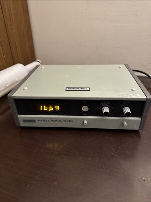 Radiometer Copenhagen - Model # PHM 82 - Precision pH Meter PHM82