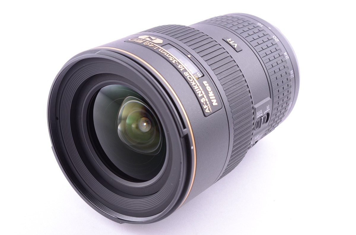 Nikon Af-s 16-35mm F4 G Ed VR With Manual and Case Very Clean for