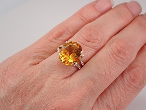 Oval geschliffener gelber Citrin 14K Gelbgold plattiert Silber Verlobungsring für Sie - Bild 1 von 7