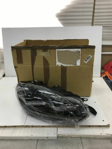 Osram Frontscheinwerfer zum Auto-Tuning für links