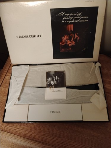 Parker 2 Pen Jet Black Crystal Desk Set Large 7x14" NOS 1 Ball Point 1 Fountain - Picture 2 of 8