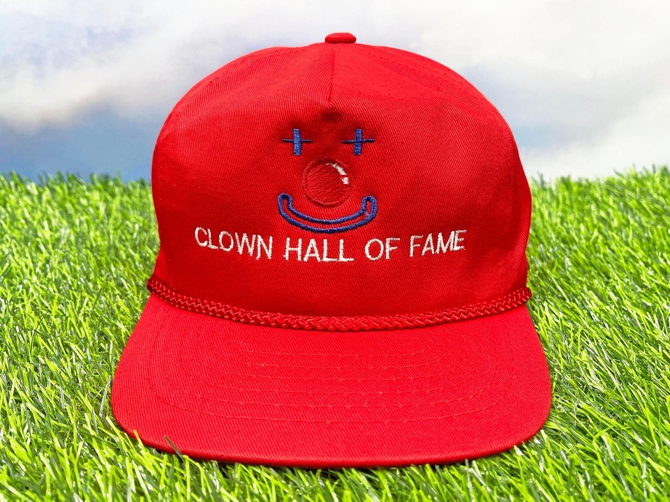 A genuine vintage 90s snapback from an actual Clown Hall of Fame — this is peak American absurdism as a wearable artifact.
