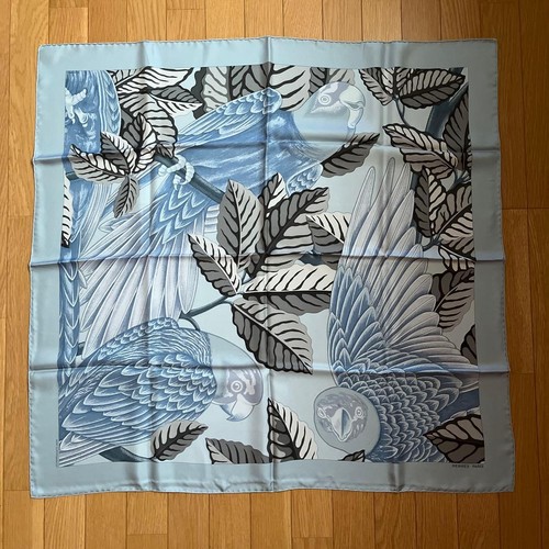 Hermes Les Perroquets Scarf