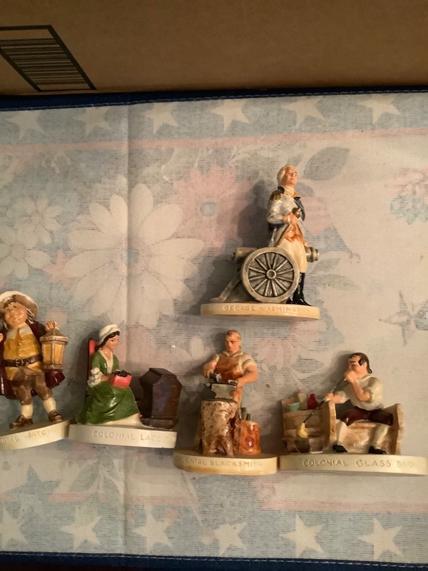 Lot of 5 Vintage P.W. Baston Sebastian Miniature Figurines Colonial America