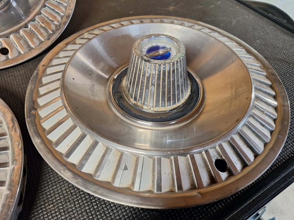 Tapacubos Ford Galaxie 1964 14" cubiertas de ruedas Foto 4 de 4