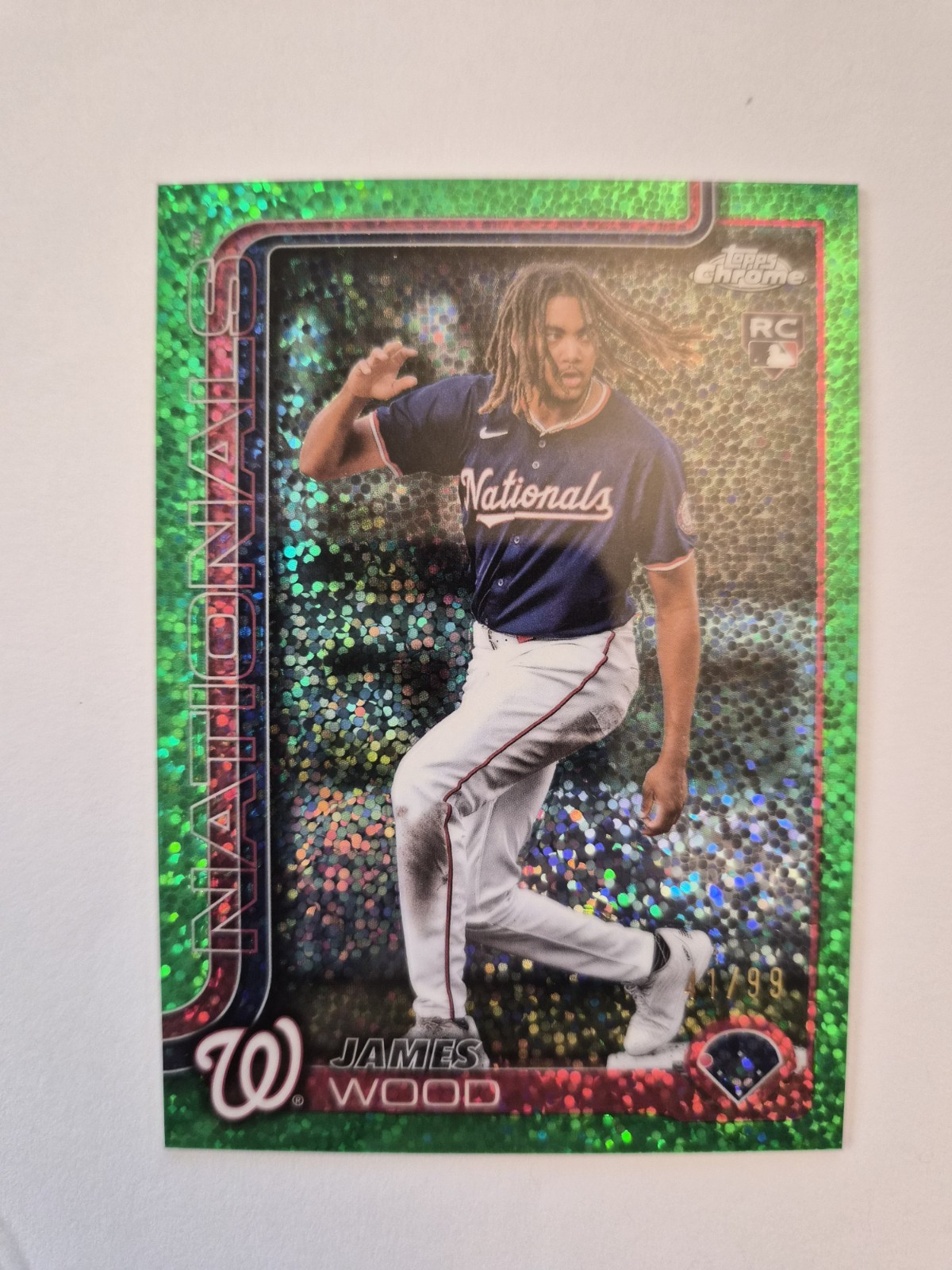 2025 Topps Chrome - Image Variation James Wood #132 Green Speckle Refractor /99