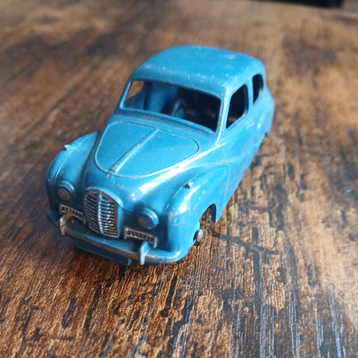 1950's Dinky Toys Austin A40 Somerset Four Door Saloon Car - Dinky Toys Cars (A) | UK