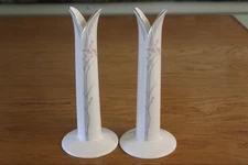 Pair ~ Royal Doulton  "Carnation"  Gerald Gulotta 8" Bud Vases 1982