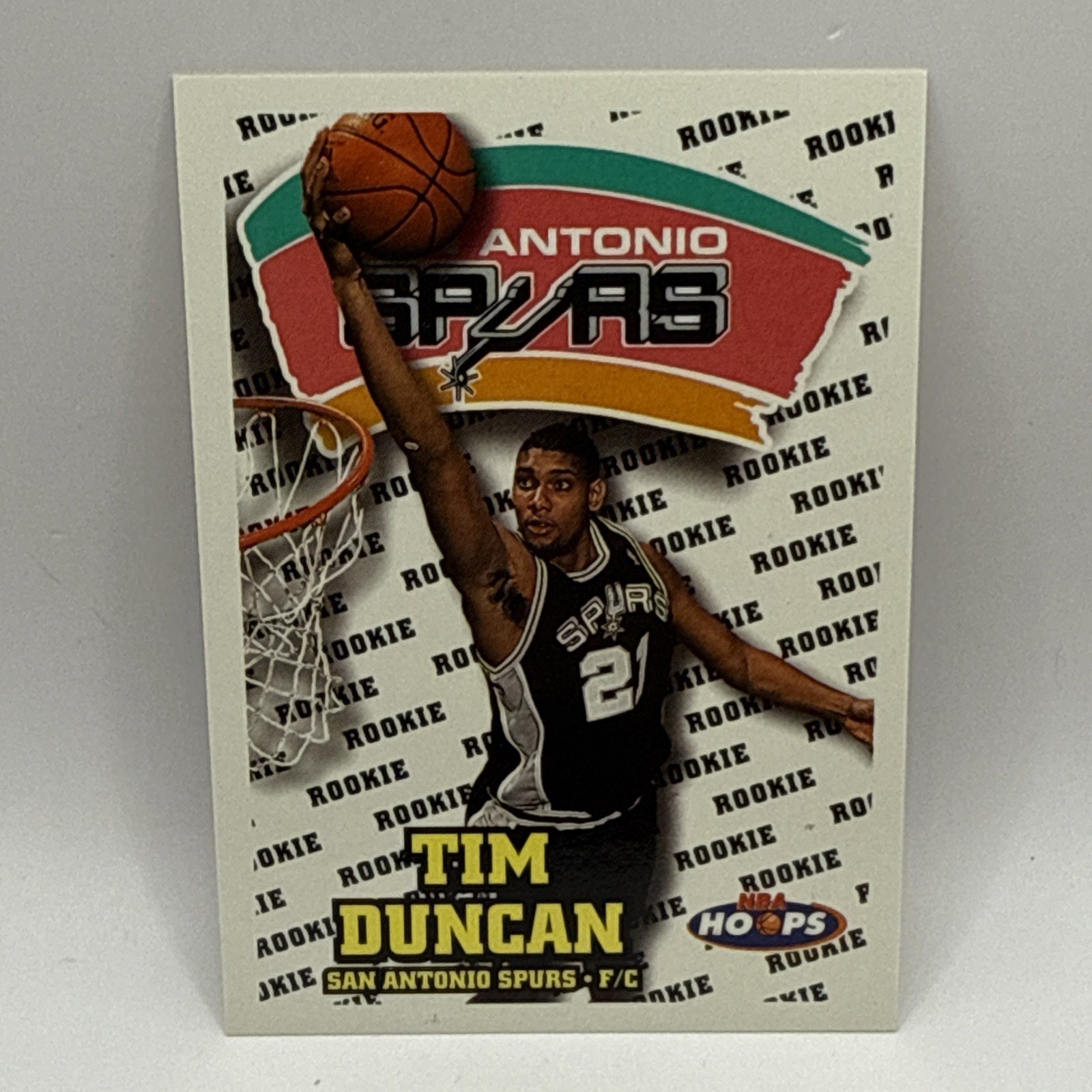 1997-98 NBA Hoops #166 Tim Duncan ROOKIE CARD San Antonio Spurs NBA