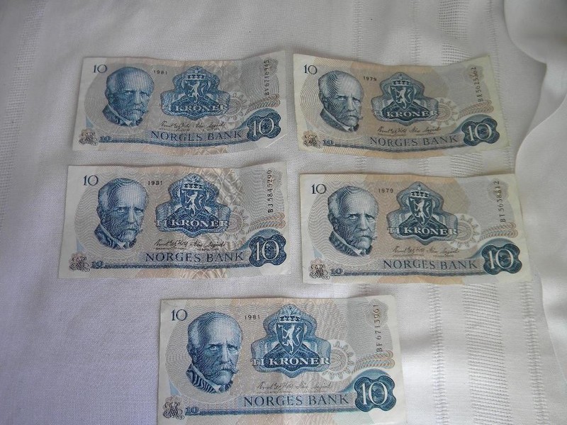 5 Vintage 10 TI KRONER~NORWAY~NORGES BANK Notes Lot~1979/81 Dates~Circulated