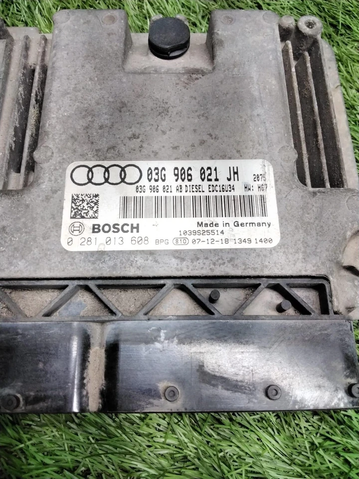 KIT CHIAVI CENTRALINA MOTORE PER AUDI A3 Cabriolet Serie (8P7) 03G906021JH Dies - Immagine 2 di 4