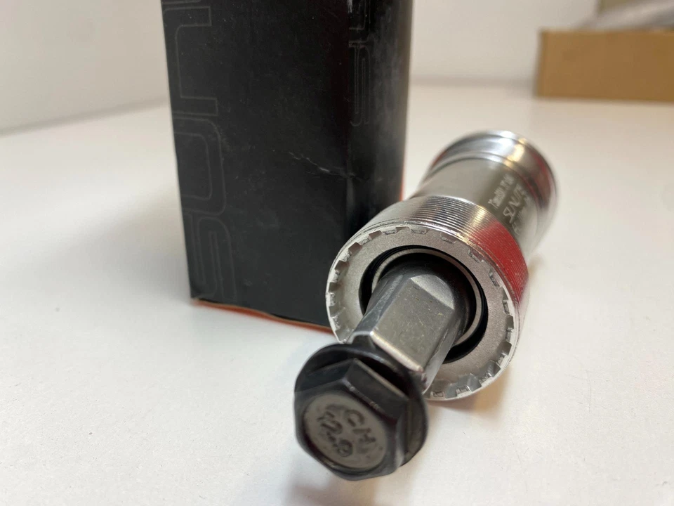 new SUNLITE SL-55 Sealed BOTTOM BRACKET 73 x 113.5 English 1.37x24t #22 - Image 4 of 4