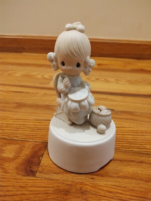 Vintage Precious Moments E-7182 Mother Sew Dear 1981 Music Box Light Up My Life