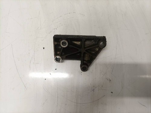 BMW X5 2001 Engine Mount Bracket and Gearbox Mount Bracket 2247619 #2117210-93