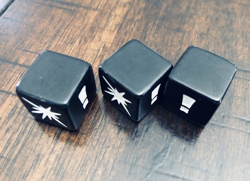 Juego de Horrorizado Piezas de Repuesto Extra/Repuesto Monstruo Dados Juego De 3 Dados de Acción Ataque - Imagen 4 de 4