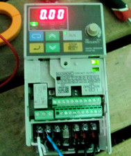 YASKAWA OMRON CIMR-V7AZB0P4 Varispeed V7 Frequency Inverter #D7809#