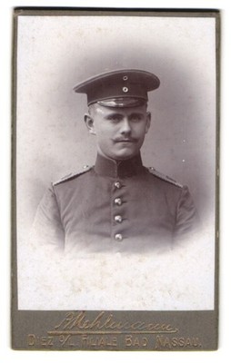 Fotografie B. Mehlmann, Diez a. L., Einjährig-Freiwilliger Soldat in Uniform Rg 