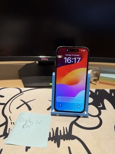 Apple iPhone 15 entsperrt 128GB schwarz 89% Batteriezustand fairer Zustand