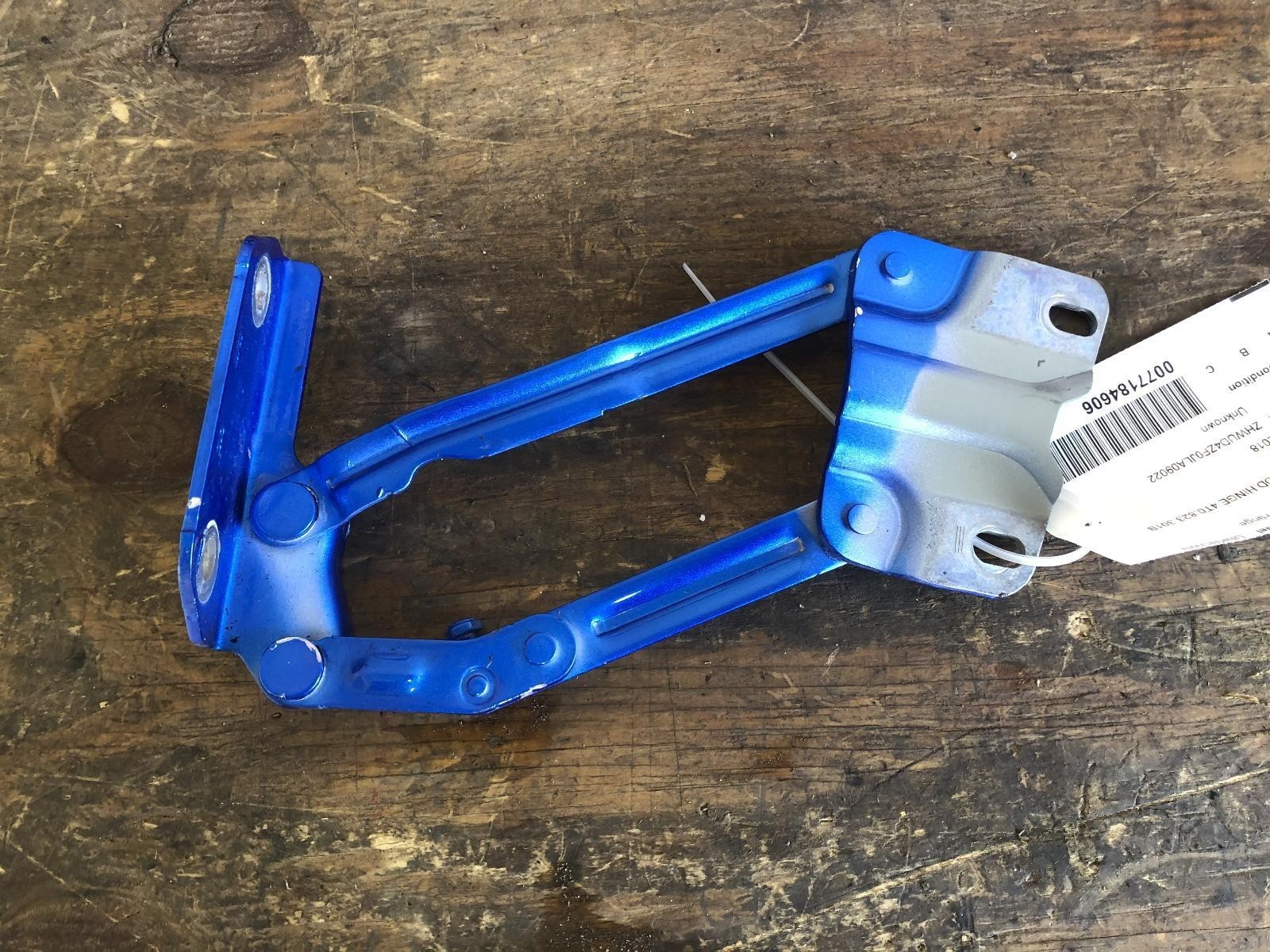 2018 Lamborghini Huracan ***OEM LEFT FRONT HOOD HINGE*** PART# 4T0823301B