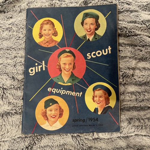 Catalogue matériel scout fille 1er mars 1954 superbe couleur - Photo 1/6