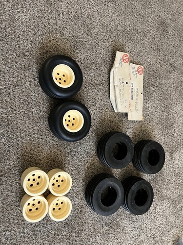 AJ’s Twinn K 9730 fronts 3 Pairs for 1/10 Tamiya / Cox Ribbed tires / Wheels! - Picture 17 of 18