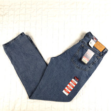 NEW Wrangler Blue Mens Size 34x32 Jeans Regul...